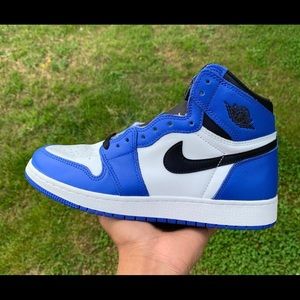 Air Jordan 1s “Game Royal”  (GS 7Y) (M 7 / W 8.5)